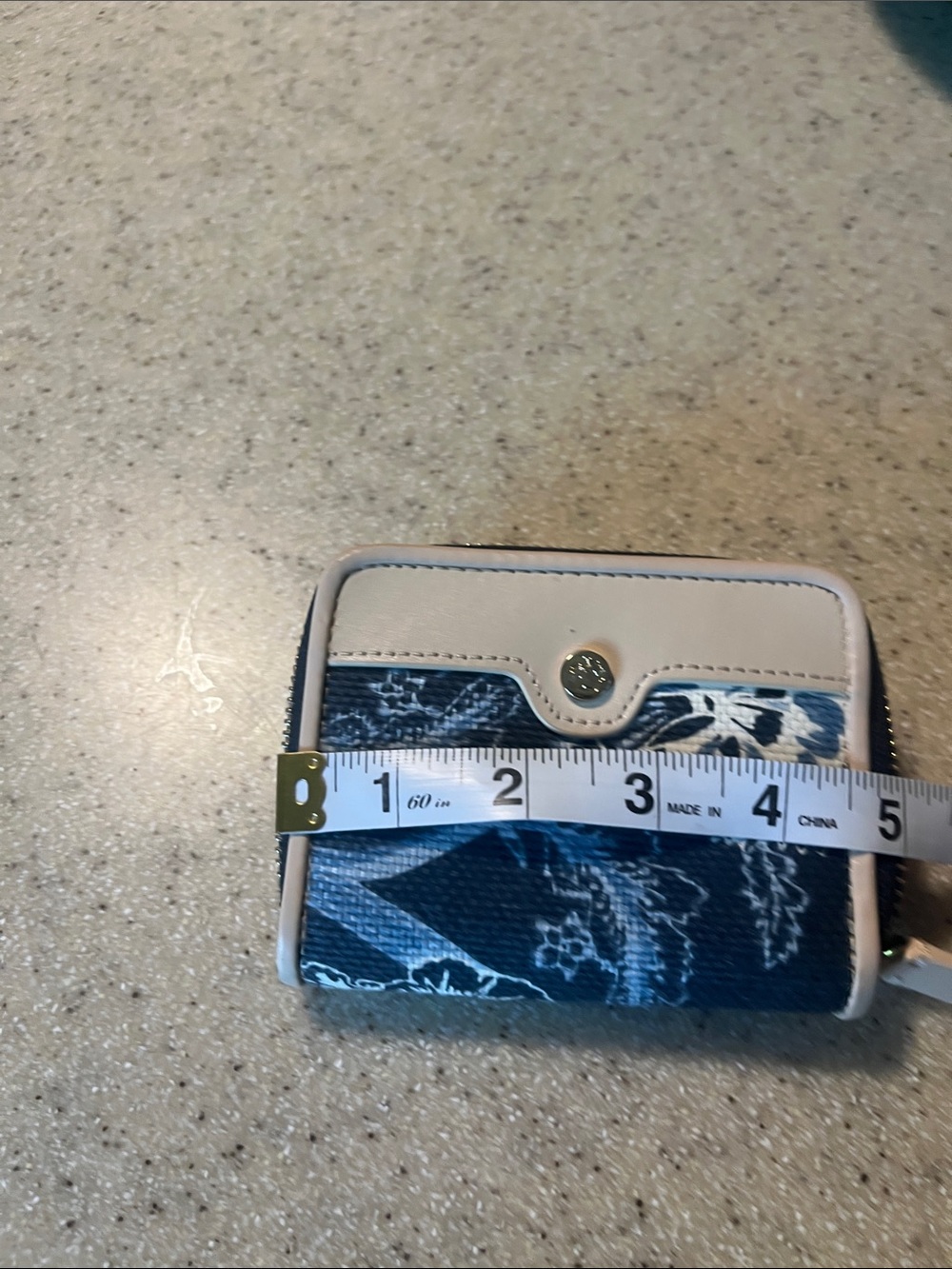 Spartina 449 Navy Floral Wallet with Beige Trim - Picture 4 of 5